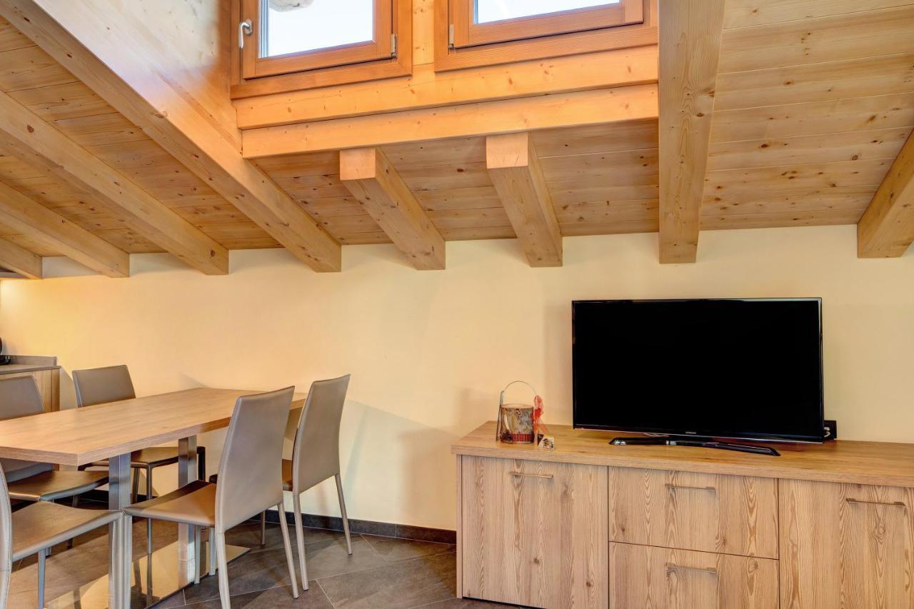 Rasia Residence Relax Wood ลีวินโญ ภายนอก รูปภาพ
